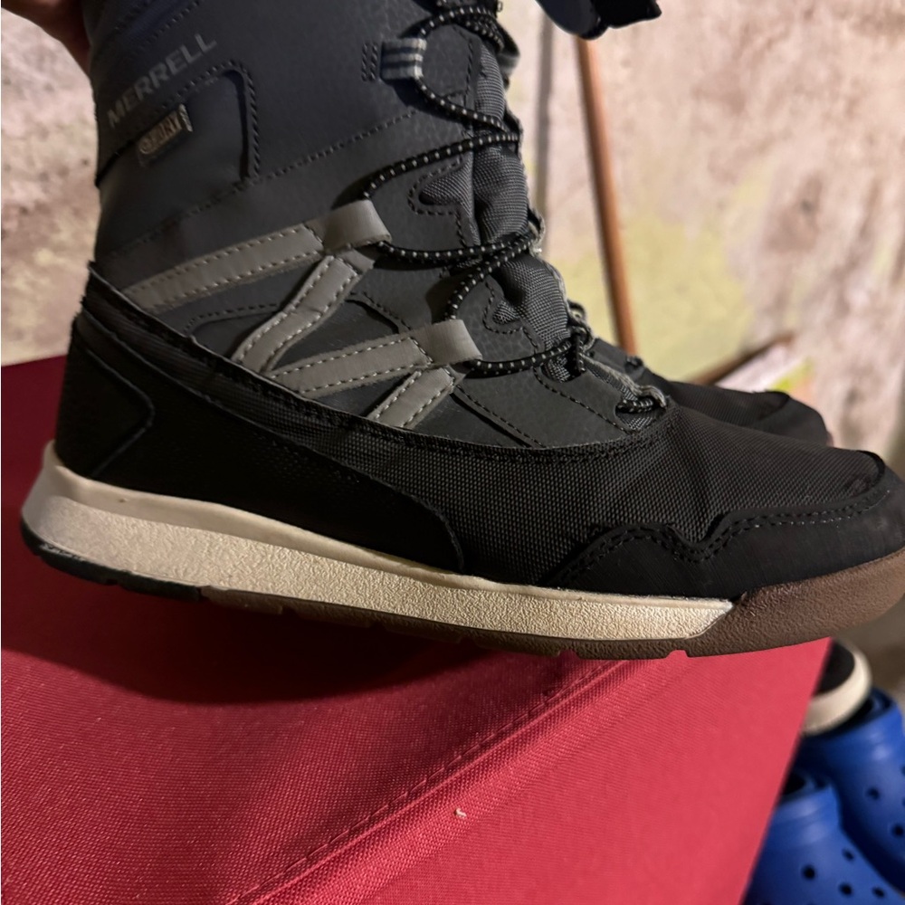 Merrell winter boots - Picture 2 of 5